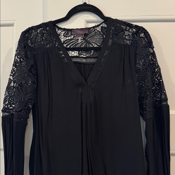 Hale Bob Black Lace Detailed Top Size Medium - Picture 3 of 6